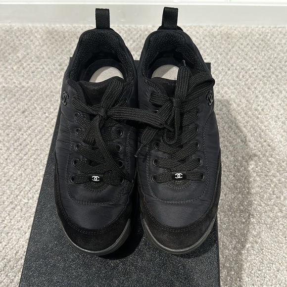 Chanel Sneakers Black 37.5 - Picture 3 of 10